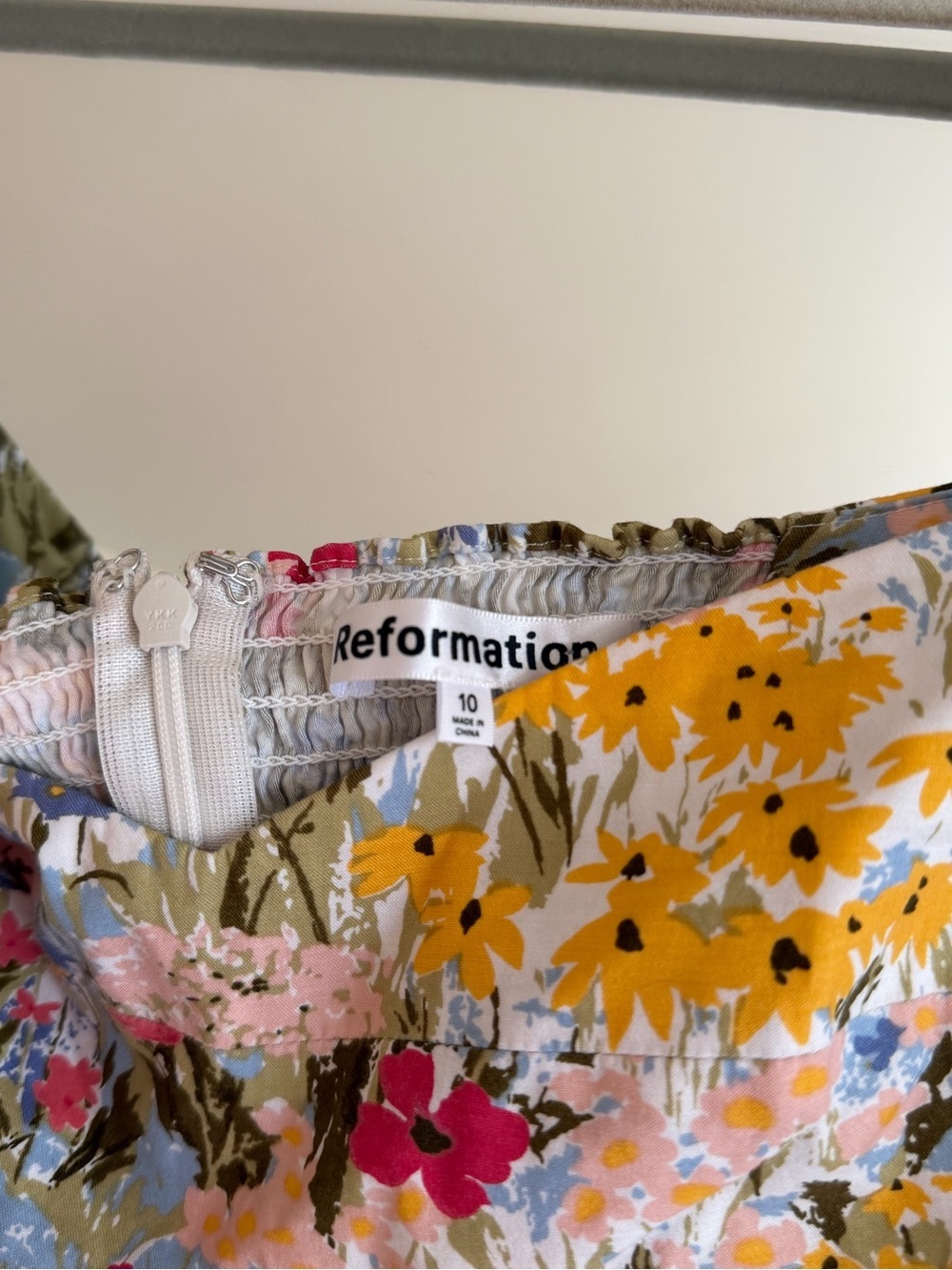 Reformation Countryside Dress - Picture 4 of 6